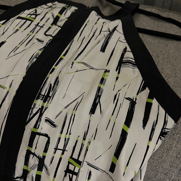 Parker Geometric Silk Halter Keyhole Dress - Size M - Picture 9 of 13